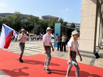 Radostné zprávy z olympiády od  naší Kateřiny Kozákové Kozáková Peking 3.jpg.